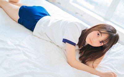 韩国车展模特-三大车模堪称世界级女神!她们魔鬼身材性感火辣